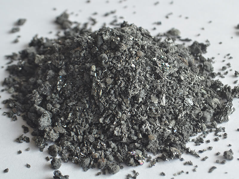 Material refractario de carburo de silicio negro